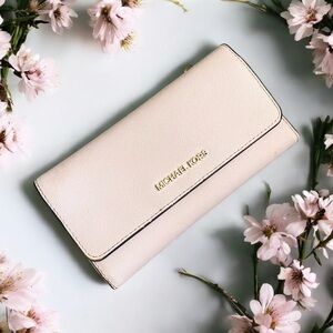 Michael Kors Jet Set Trifold Wallet